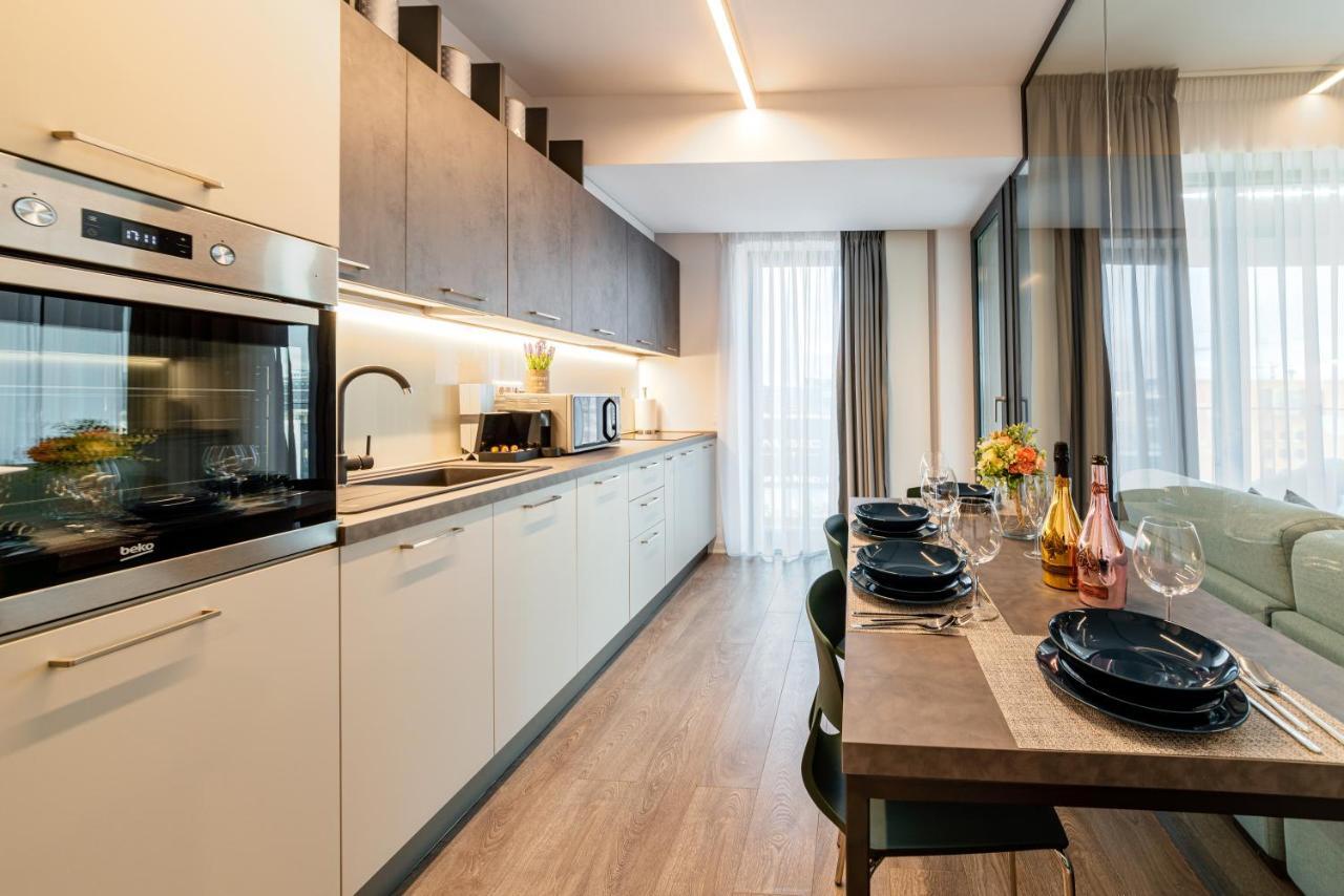 North Twin1 - Aviatiei Apartment Bukares Bagian luar foto